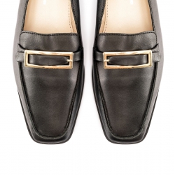 WOMEN LOAFERS 1